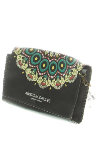 Dámská kabelka  Alviero Rodriguez, Barva Vícebarevné, Cena  1 032,00 Kč