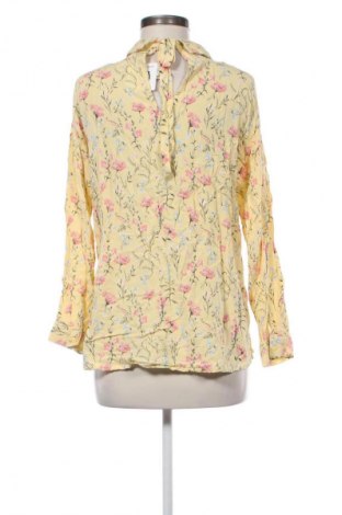 Dámská košile  Beloved, Velikost M, Barva Vícebarevné, Cena  196,00 Kč