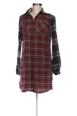 Дамска риза Geisha, Размер S, Цвят Многоцветен, Цена 10,00 €