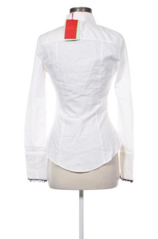 Дамска риза Hugo Boss, Размер S, Цвят Бял, Цена 55,21 €