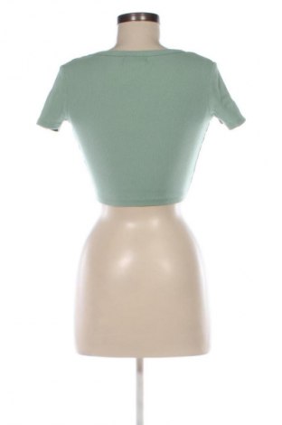Дамска риза Pull&Bear, Размер M, Цвят Зелен, Цена 4,09 €