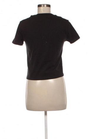 Дамска тениска Calvin Klein Jeans, Размер S, Цвят Черен, Цена 24,54 €