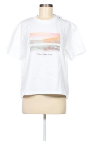 Дамска тениска Calvin Klein Jeans, Размер M, Цвят Многоцветен, Цена 37,32 €