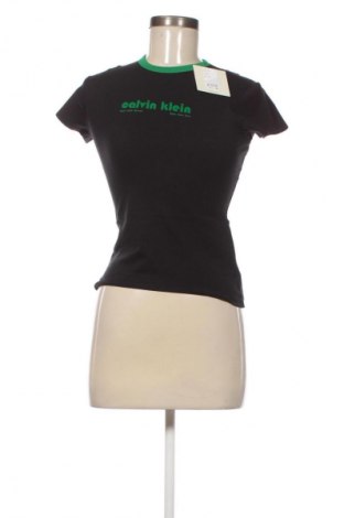 Дамска тениска Calvin Klein Jeans, Размер XXS, Цвят Черен, Цена 34,76 €