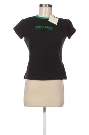 Дамска тениска Calvin Klein Jeans, Размер M, Цвят Черен, Цена 34,76 €