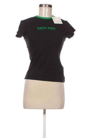 Дамска тениска Calvin Klein Jeans, Размер XS, Цвят Черен, Цена 17,89 €