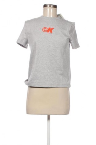 Дамска тениска Calvin Klein Jeans, Размер XXS, Цвят Сив, Цена 15,33 €