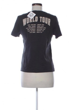 Γυναικείο t-shirt ONLY, Μέγεθος M, Χρώμα Πολύχρωμο, Τιμή 3,99 €