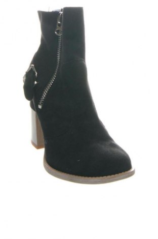 Дамски боти Bella, Размер 38, Цвят Черен, Цена 32,23 €