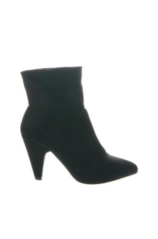 Дамски боти Dorothy Perkins, Размер 40, Цвят Черен, Цена 18,91 €