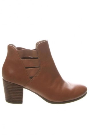 Дамски боти Geox, Размер 36, Цвят Кафяв, Цена 50,10 €