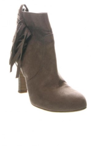 Дамски боти Graceland, Размер 36, Цвят Бежов, Цена 18,94 €