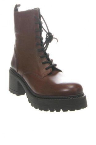 Дамски боти Inuovo, Размер 41, Цвят Кафяв, Цена 42,43 €