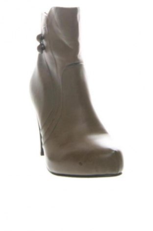 Дамски боти Jessi, Размер 37, Цвят Кафяв, Цена 14,31 €