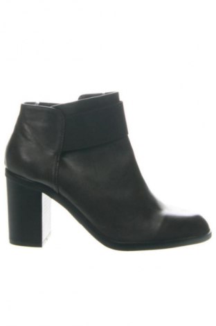 Дамски боти LH By La  Halle, Размер 40, Цвят Кафяв, Цена 52,66 €