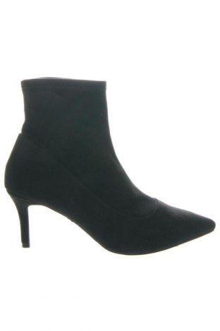 Дамски боти New Look, Размер 40, Цвят Черен, Цена 23,00 €