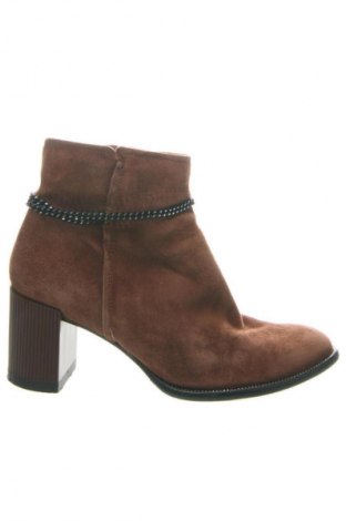 Дамски боти Softwaves, Размер 38, Цвят Кафяв, Цена 37,32 €