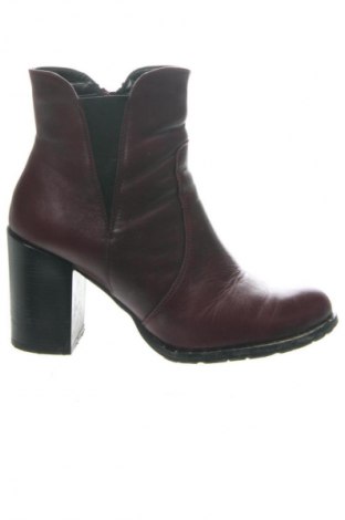 Дамски боти Unbranded, Размер 39, Цвят Червен, Цена 20,96 €