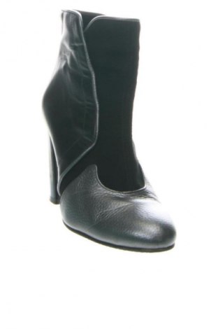 Γυναικεία μποτάκια Unbranded, Μέγεθος 39, Χρώμα Πολύχρωμο, Τιμή 39,99 €