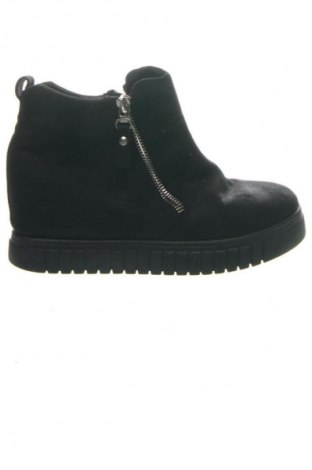 Дамски боти Unbranded, Размер 39, Цвят Черен, Цена 39,36 €