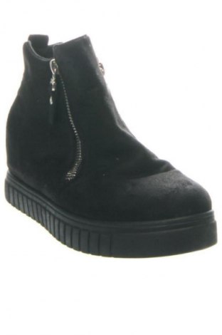 Дамски боти Unbranded, Размер 39, Цвят Черен, Цена 39,36 €