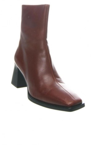 Дамски боти Vagabond, Размер 39, Цвят Кафяв, Цена 83,34 €