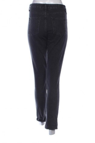 Дамски дънки BDG, Размер S, Цвят Сив, Цена 8,69 €