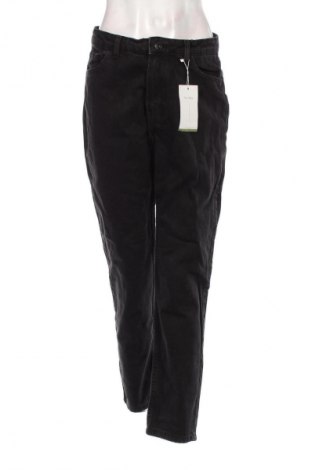 Γυναικείο Τζίν Bershka, Μέγεθος M, Χρώμα Μαύρο, Τιμή 17,99 €