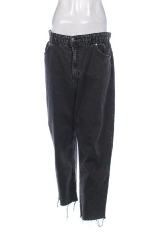 Blugi de femei Bershka, Mărime L, Culoare Negru, Preț 128,66 Lei