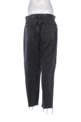 Blugi de femei Bershka, Mărime L, Culoare Negru, Preț 128,66 Lei