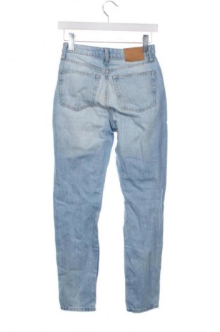 Dámské džíny  Bershka, Velikost XS, Barva Modrá, Cena  119,00 Kč