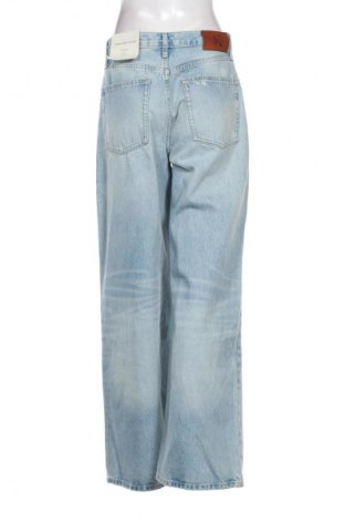 Дамски дънки Calvin Klein, Размер L, Цвят Син, Цена 73,11 €