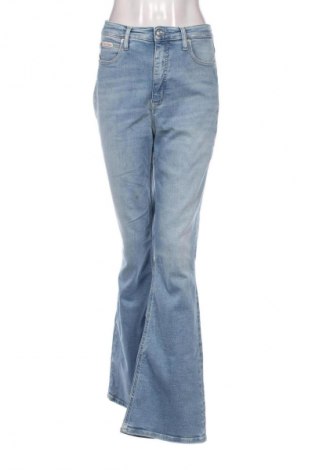 Дамски дънки Calvin Klein, Размер M, Цвят Син, Цена 97,14 €, #135141502