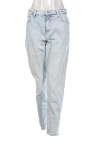 Női farmernadrág Calvin Klein Jeans, Méret M, Szín Kék, Ár 33 759 Ft