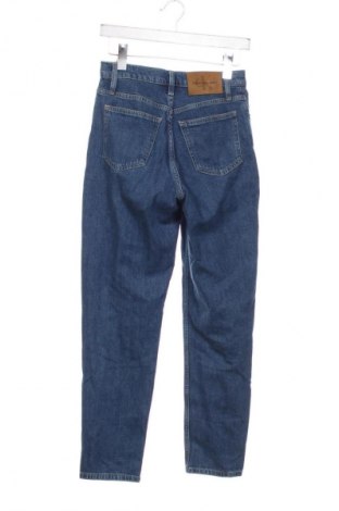 Дамски дънки Calvin Klein Jeans, Размер XS, Цвят Син, Цена 86,91 €