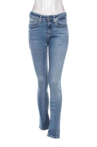 Damskie jeansy Calvin Klein Jeans, Rozmiar S, Kolor Niebieski, Cena 452,99 zł
