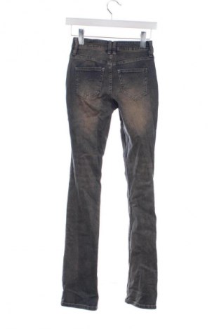 Női farmernadrág Fashion nova, Méret XS, Szín Sokszínű, Ár 1 779 Ft