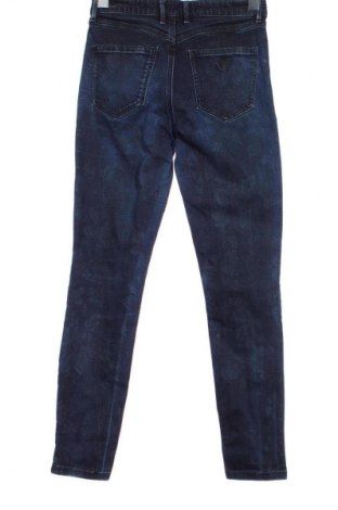 Damskie jeansy Guess, Rozmiar S, Kolor Niebieski, Cena 161,45 zł