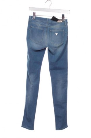 Blugi de femei Guess, Mărime S, Culoare Albastru, Preț 134,24 Lei