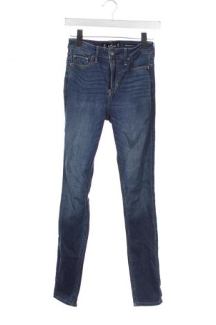 Blugi de femei Hollister, Mărime XS, Culoare Albastru, Preț 21,99 Lei