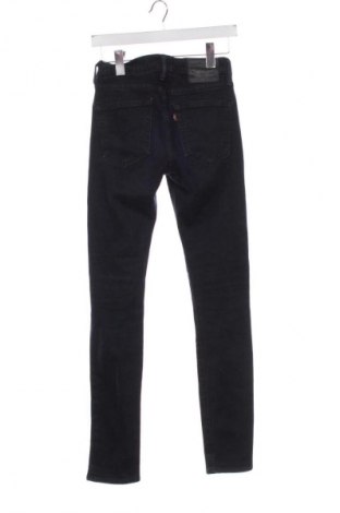 Дамски дънки Levi's, Размер S, Цвят Син, Цена 15,33 €