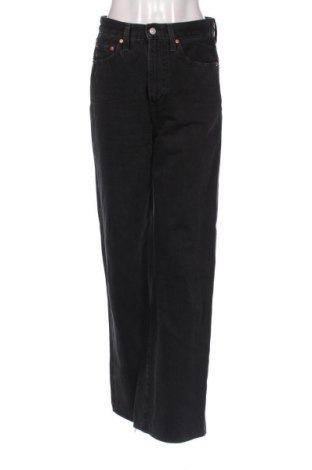 Дамски дънки Levi's, Размер S, Цвят Черен, Цена 53,55 €