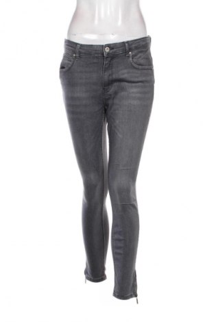 Damskie jeansy ONLY, Rozmiar M, Kolor Szary, Cena 43,99 zł