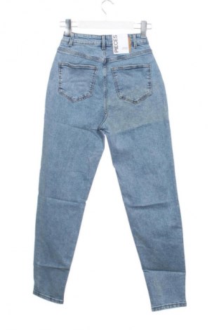 Dámske džínsy  Pieces, Veľkosť XS, Farba Modrá, Cena  16,95 €