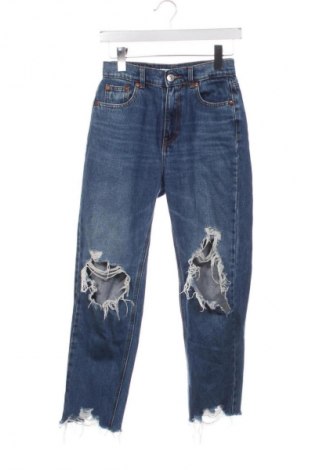 Dámské džíny  Pull&Bear, Velikost XS, Barva Modrá, Cena  179,00 Kč