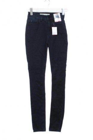 Damskie jeansy Target, Rozmiar XXS, Kolor Niebieski, Cena 10,99 zł