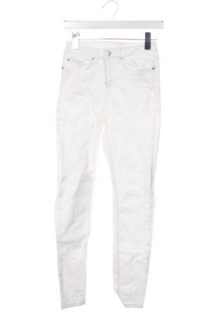 Дамски дънки Unbranded, Размер XS, Цвят Бял, Цена 8,18 €