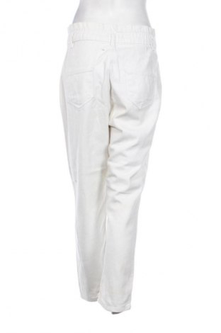 Blugi de femei Unbranded, Mărime S, Culoare Alb, Preț 78,99 Lei