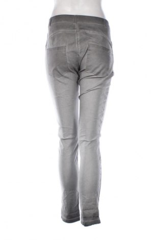 Dámské džíny  Unbranded, Velikost S, Barva Vícebarevné, Cena  109,00 Kč