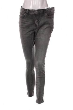 Дамски дънки Vero Moda, Размер XL, Цвят Черен, Цена 17,89 €